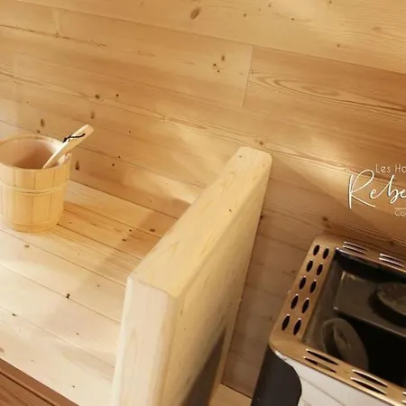 Les Hauts De Rebeillou - 別荘